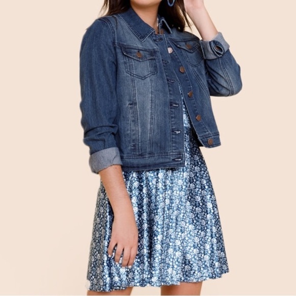 2/$30 Avery Velvet Flare Mini Spaghetti Strap Floral Surplice Dress Size Large - Picture 3 of 8